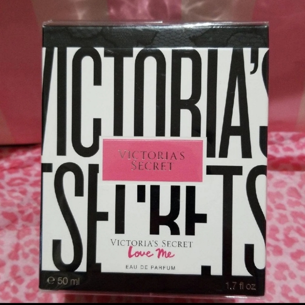 Victoria's Secret LOVE ME 1.7 oz